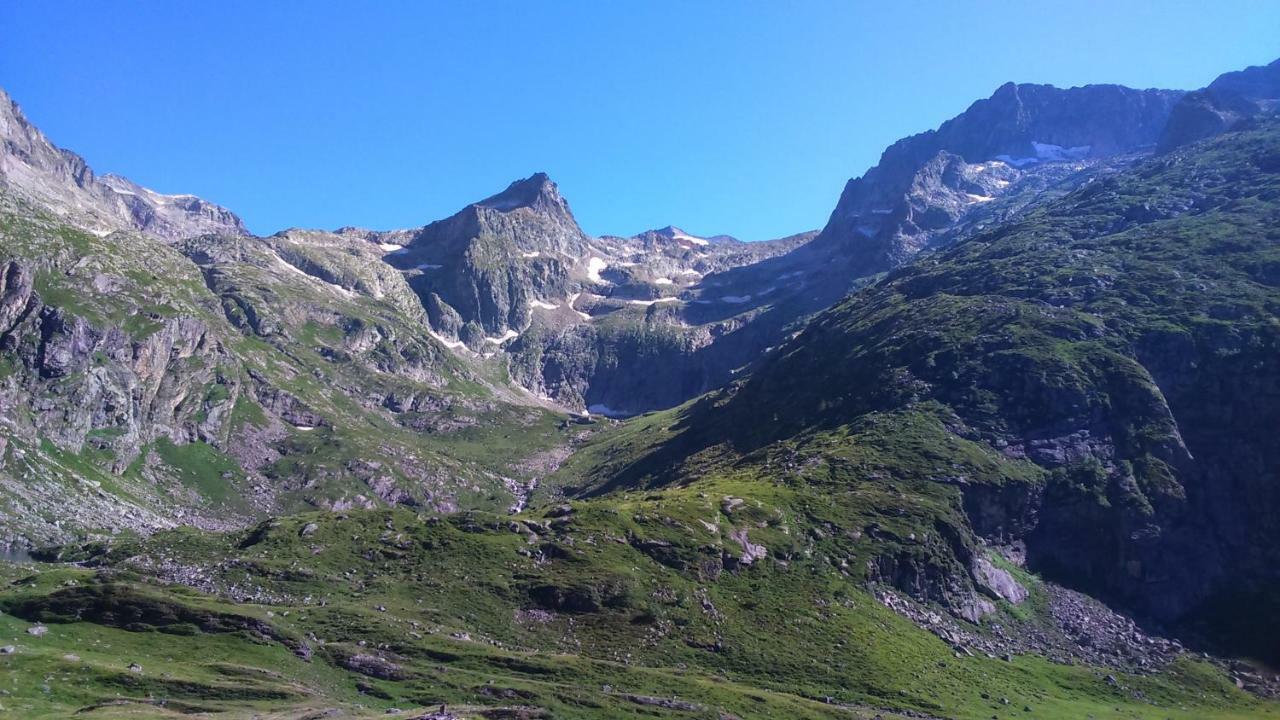 Appartement T2 Jardins De Ramel Bagneres-de-Luchon ภายนอก รูปภาพ